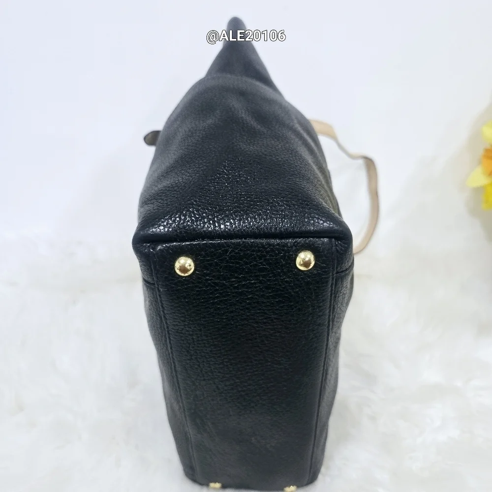 Michael Kors Black and Tan Women's Tote Bag